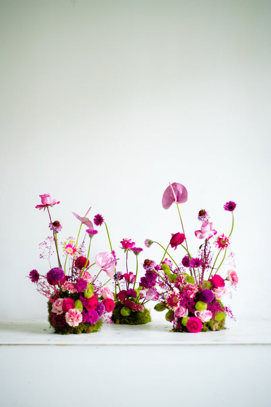 SIGNATURE FLORAL SCULPTURE