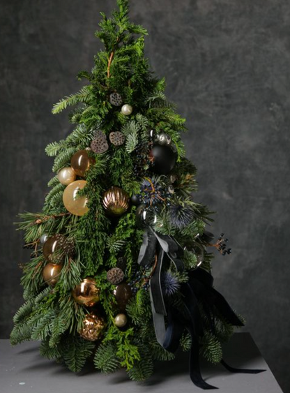 CHRISTMAS TREE WORKSHOP